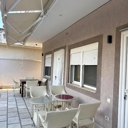 Villa Fatos -Smart Room Apartman