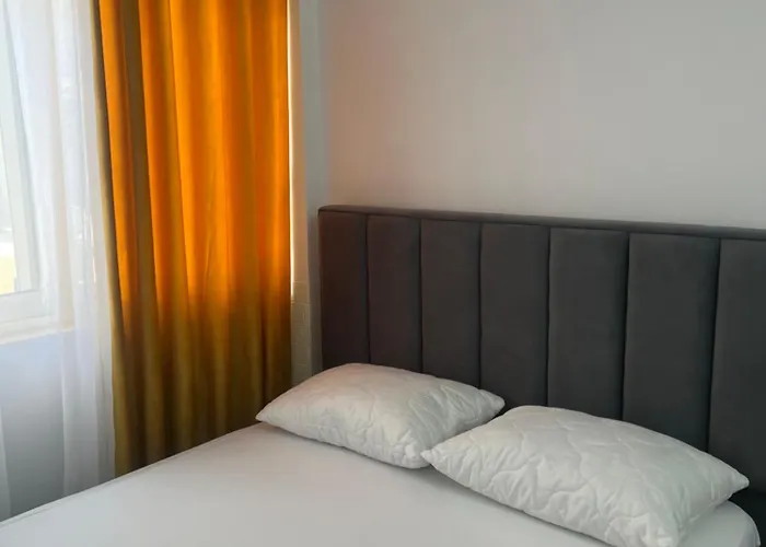 Fatos - Apartament Wlora